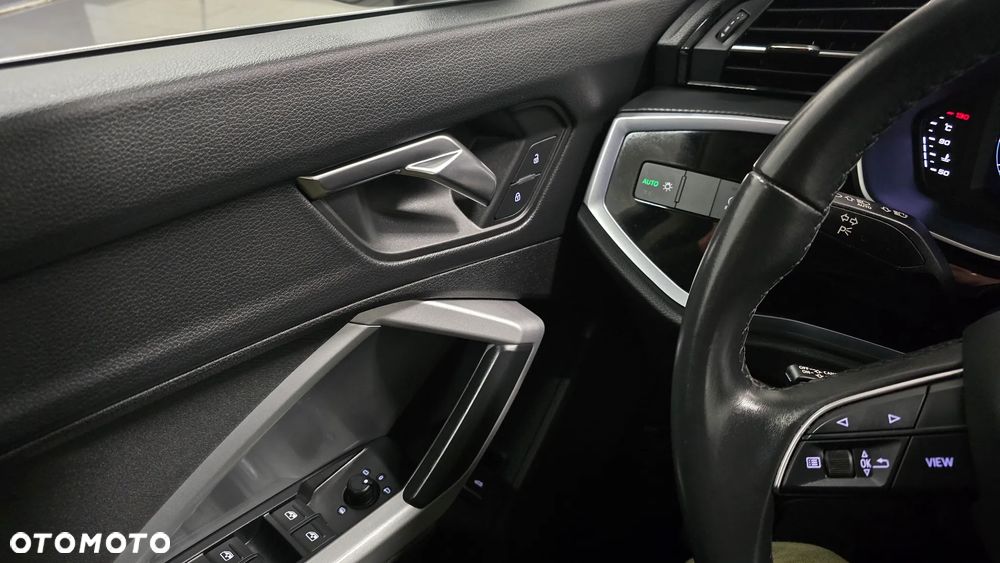 Audi Q3 Sportback ver-35-tfsi-sportback-s-tronic-edition-one - 15