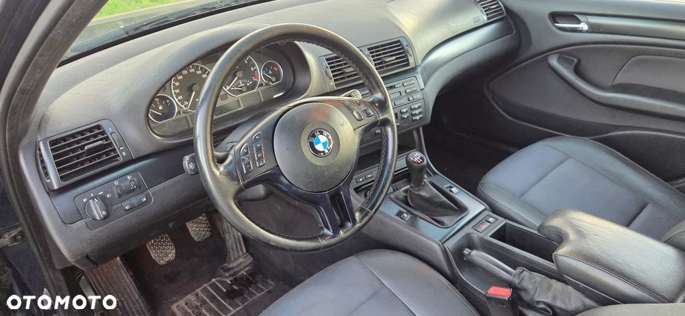 BMW Seria 3 325i Edition Lifestyle - 9