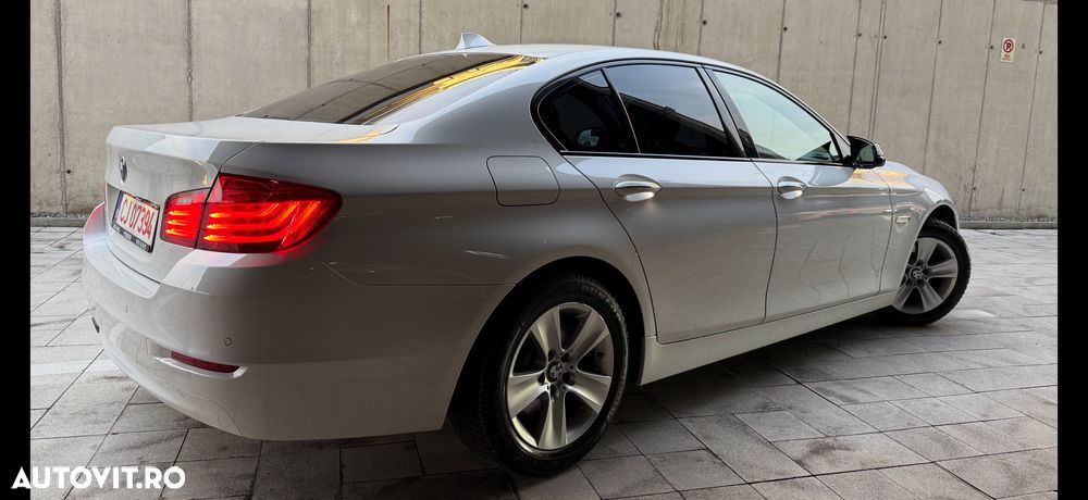 BMW Seria 5 520d xDrive Aut. - 5