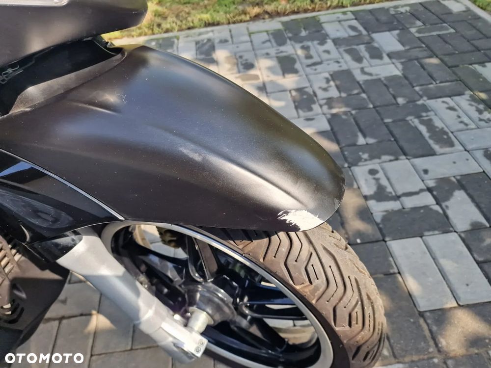 Piaggio Beverly - 10