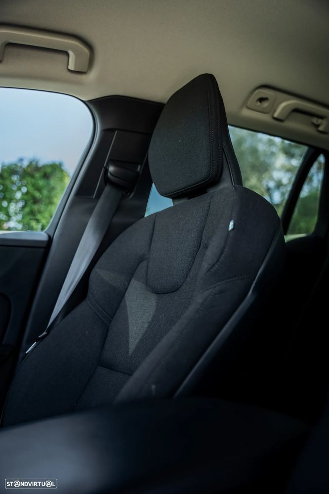 Volvo V60 2.0 T6 AWD TE Inscription Expression - 32