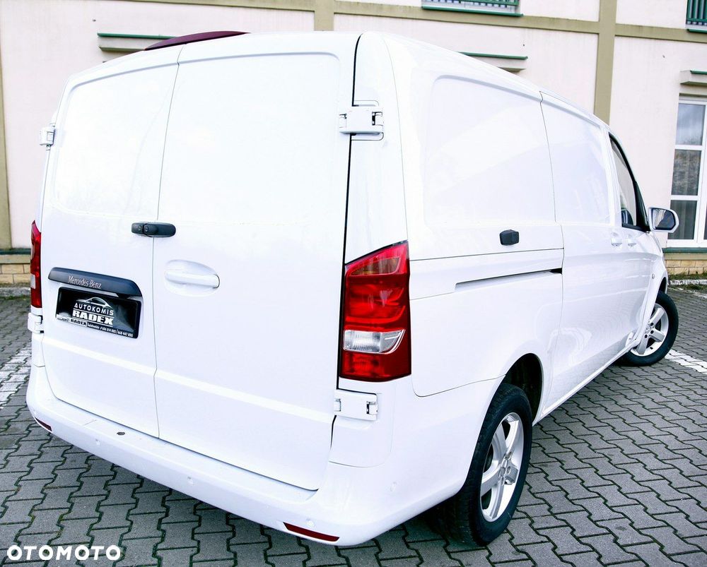 Mercedes-Benz Vito - 32