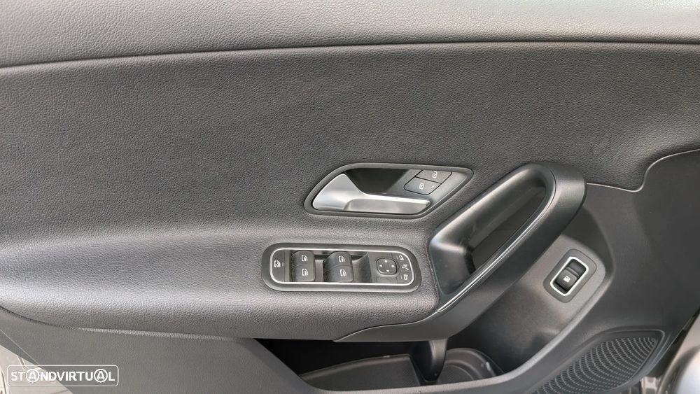 Mercedes-Benz A 250 e Style Plus - 14