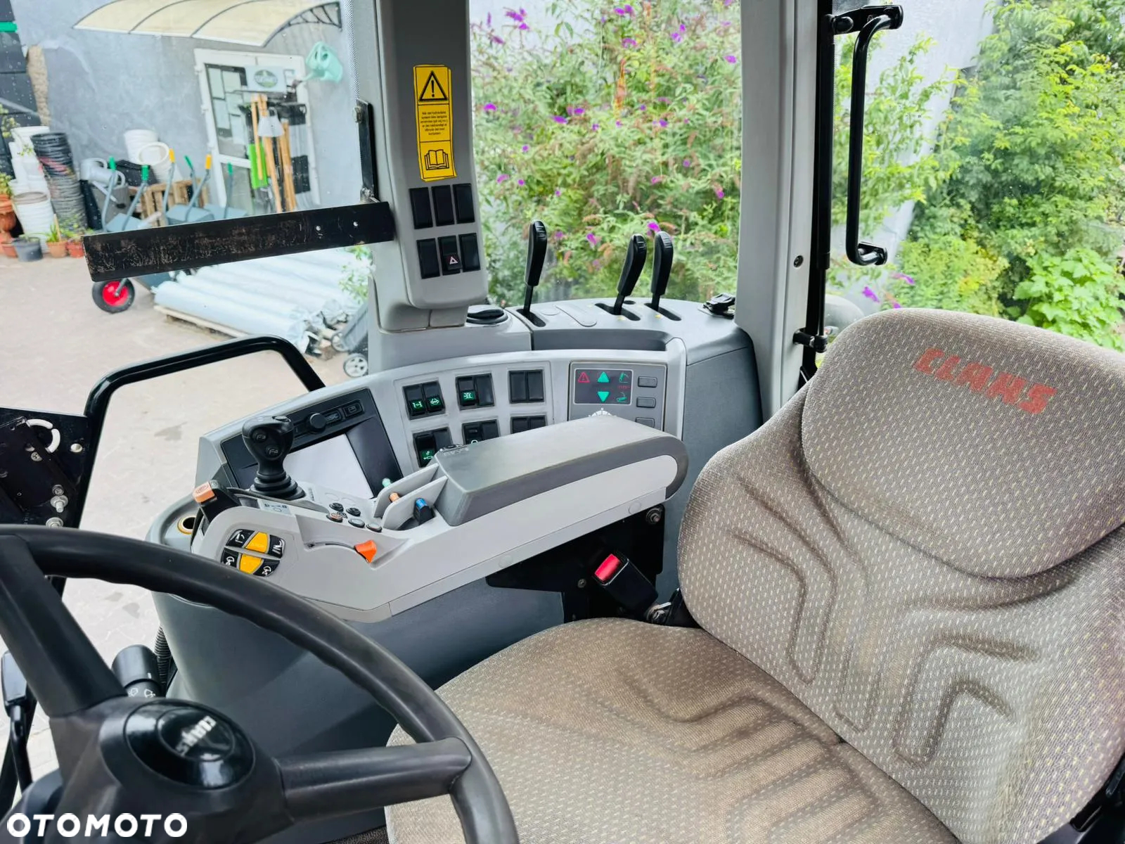 Claas Axion 850 CEBIS LE MANS - 11
