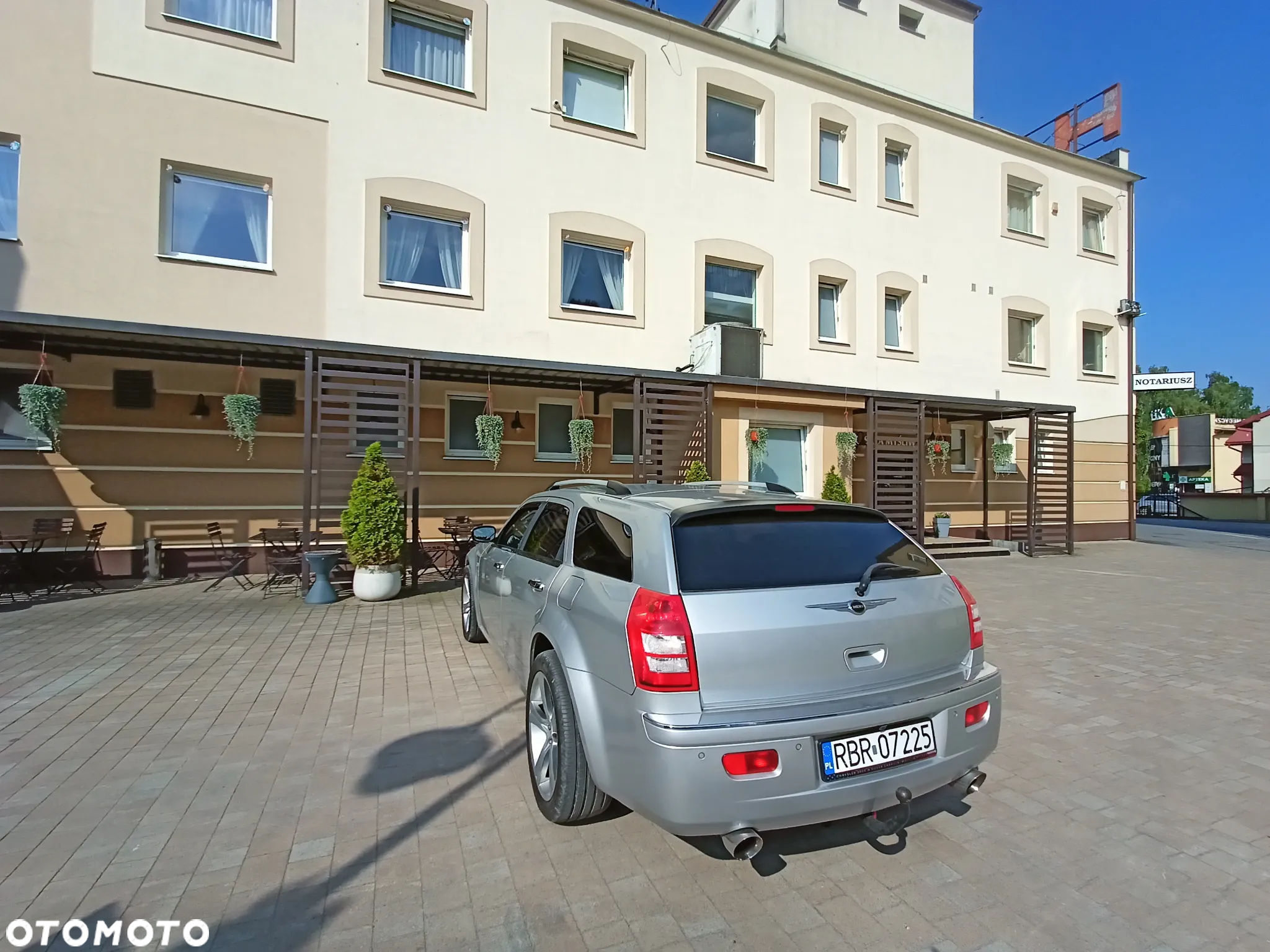 Chrysler 300C 5.7 V8 Hemi AWD - 6
