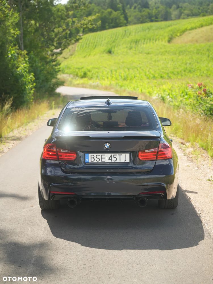 BMW 3 Series 2014 photo 2