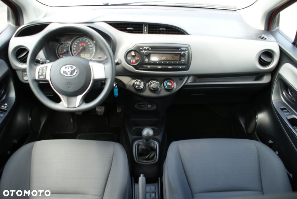 Toyota Yaris - 6