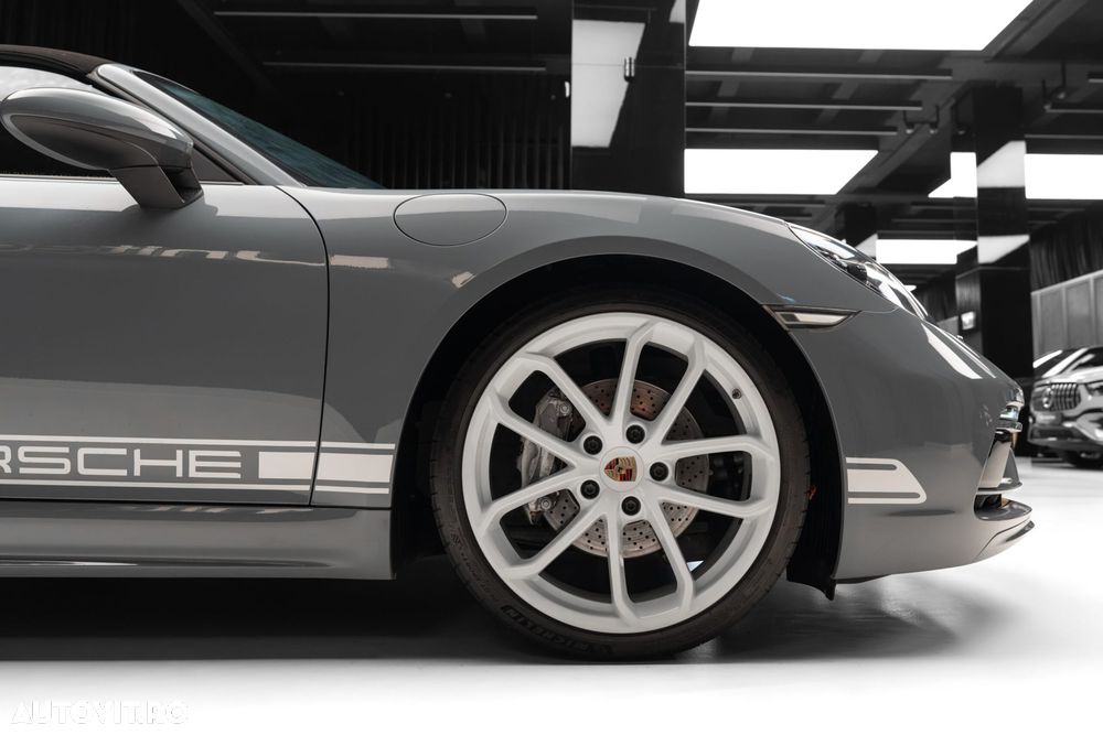 Porsche Boxster - 5
