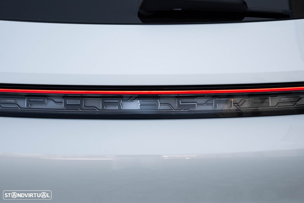 Porsche Taycan Sport Turismo Turbo S - 17