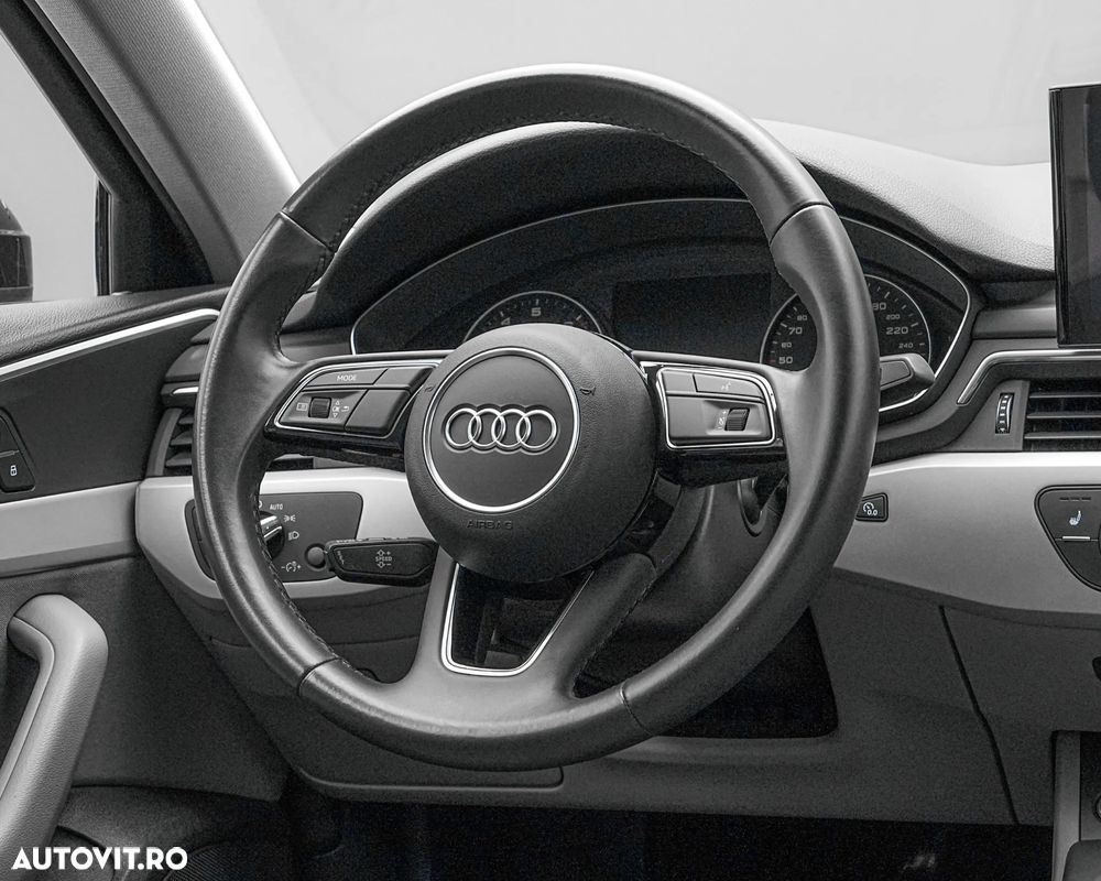 Audi A4 Limuzina 40 TFSI S tronic MHEV S Line - 18