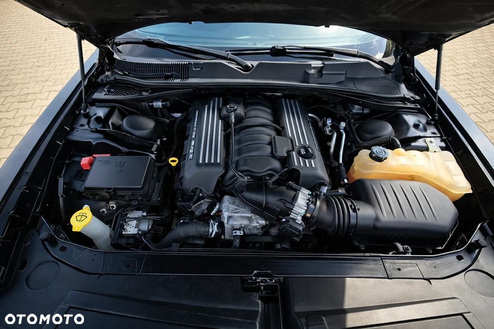 Dodge Challenger Automatik R/T Plus Scat Pack - 12