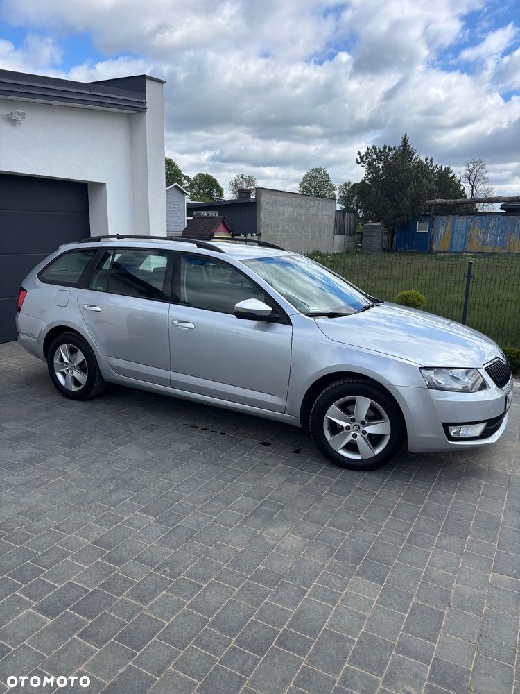 Skoda Octavia 1.6 TDI Ambition - 2