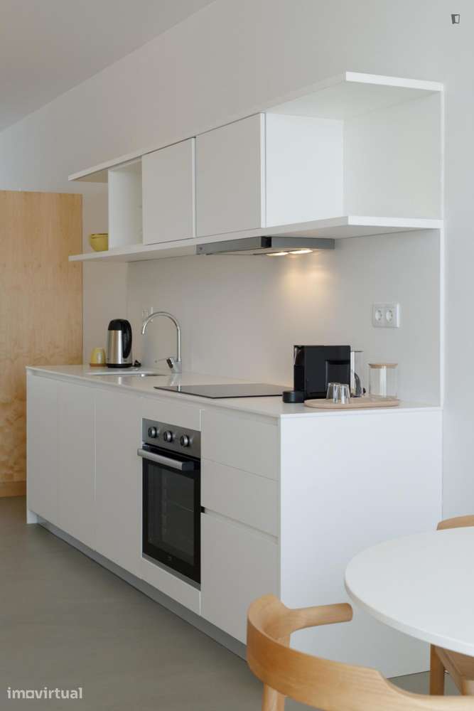 Apartamento com 1 quartos - localizado em Cedofeita Porto - Grande imagem: 5/8