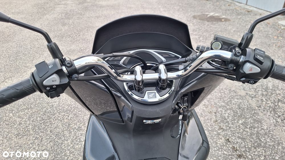 Honda PCX - 22