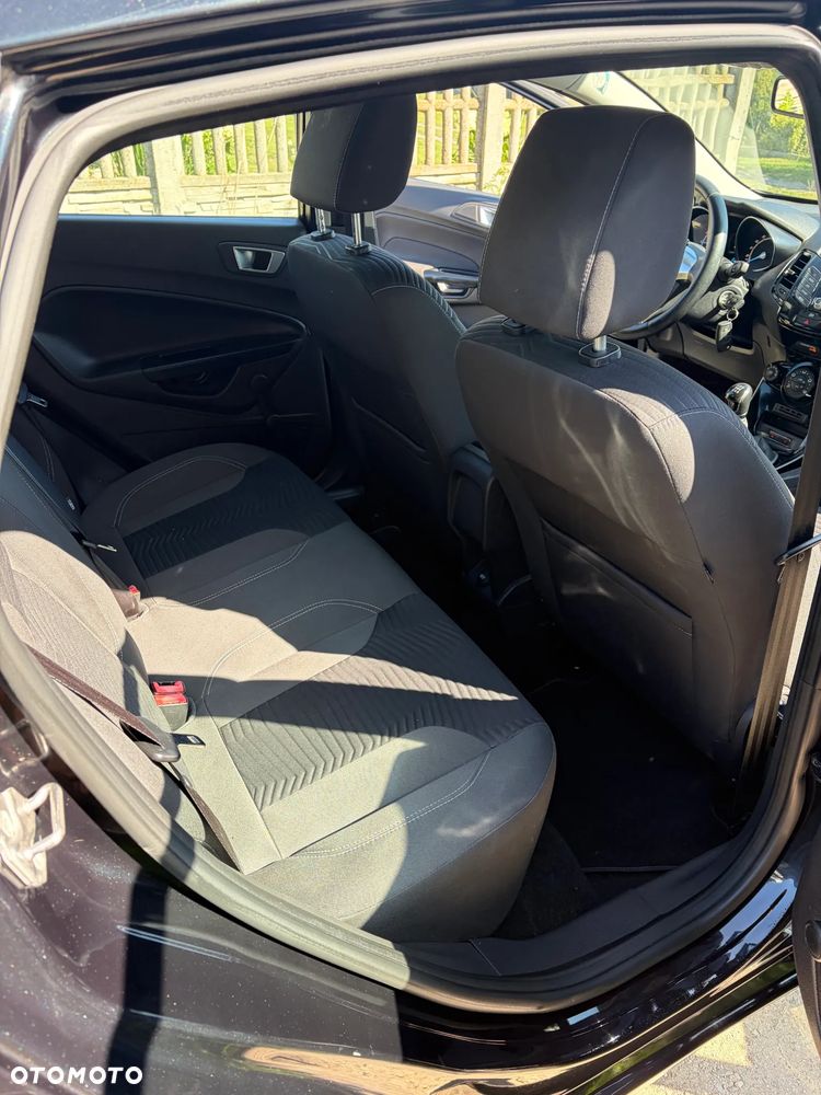 Ford Fiesta 1.0 EcoBoost Titanium - 9