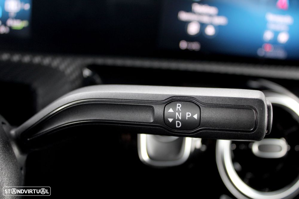 Mercedes-Benz A 250 - 21