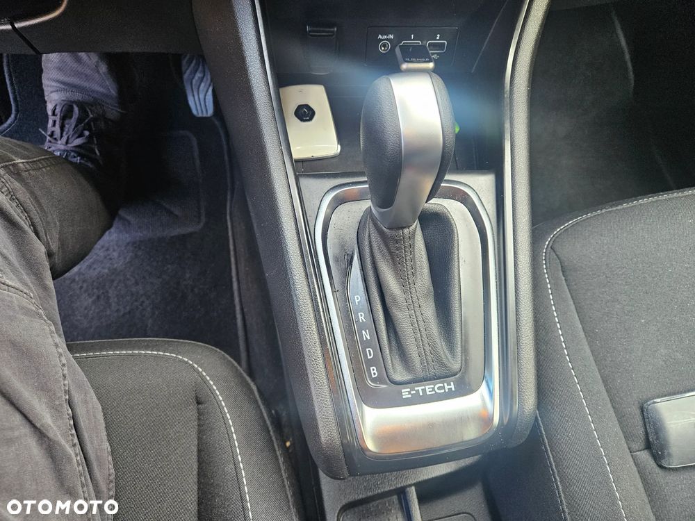 Renault Captur E-TECH Full 145 TECHNO - 17
