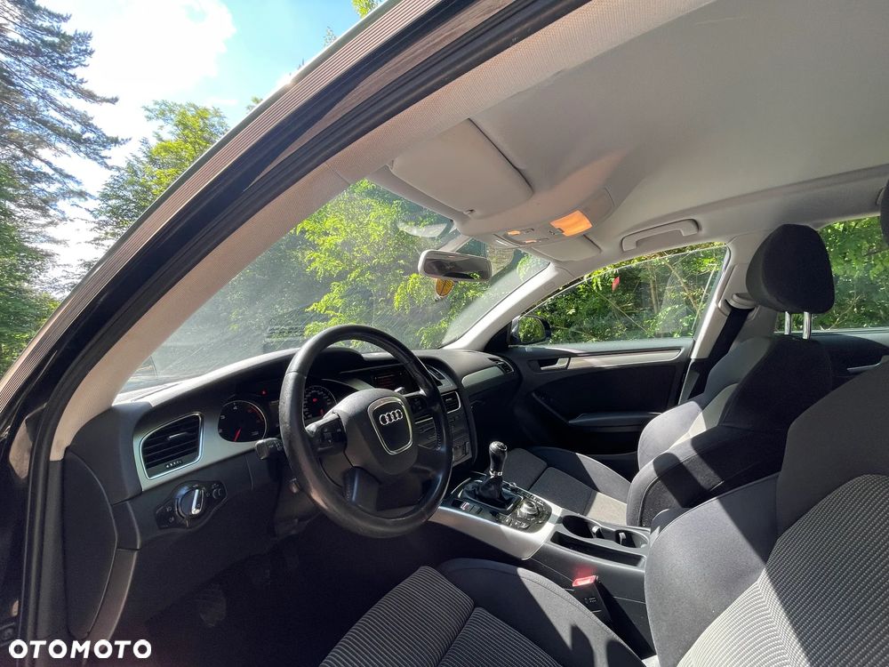 Audi A4 Avant 2.0 TDI - 12