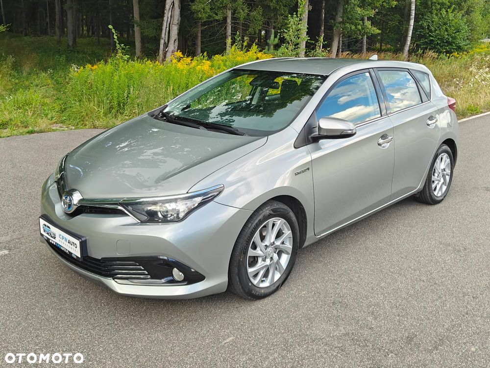 Toyota Auris - 5