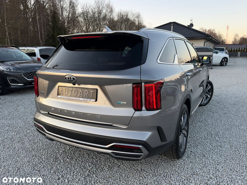Kia Sorento - 16