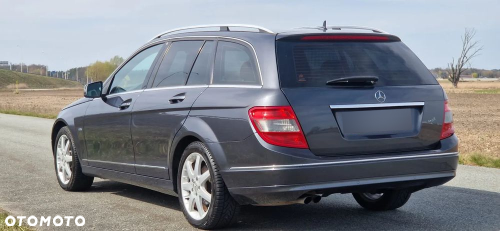 Mercedes-Benz Klasa C 200 CDI BlueEff Avantgarde - 3
