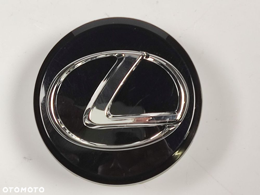 LEXUS Kapsel Na Felgę Aluminiowa - 1