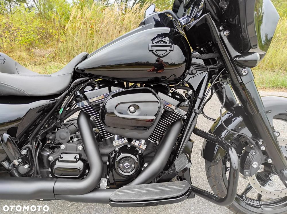 Harley-Davidson Touring Street Glide - 14