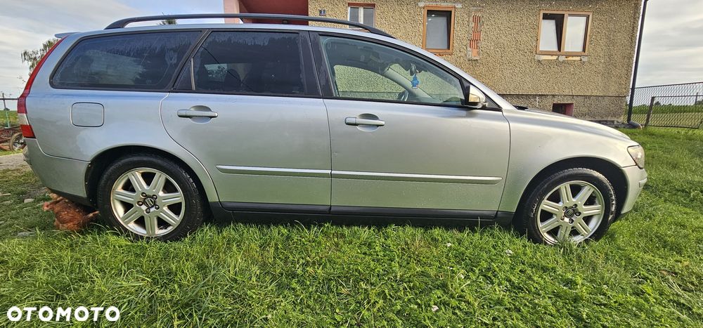 Volvo V50 - 2