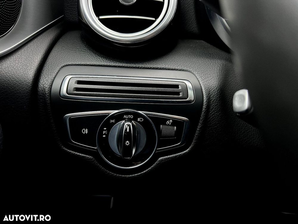 Mercedes-Benz GLC - 21