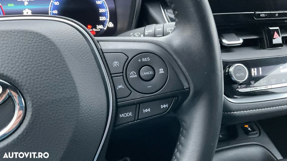 Toyota Corolla 1.8 HSD Dynamic - 26