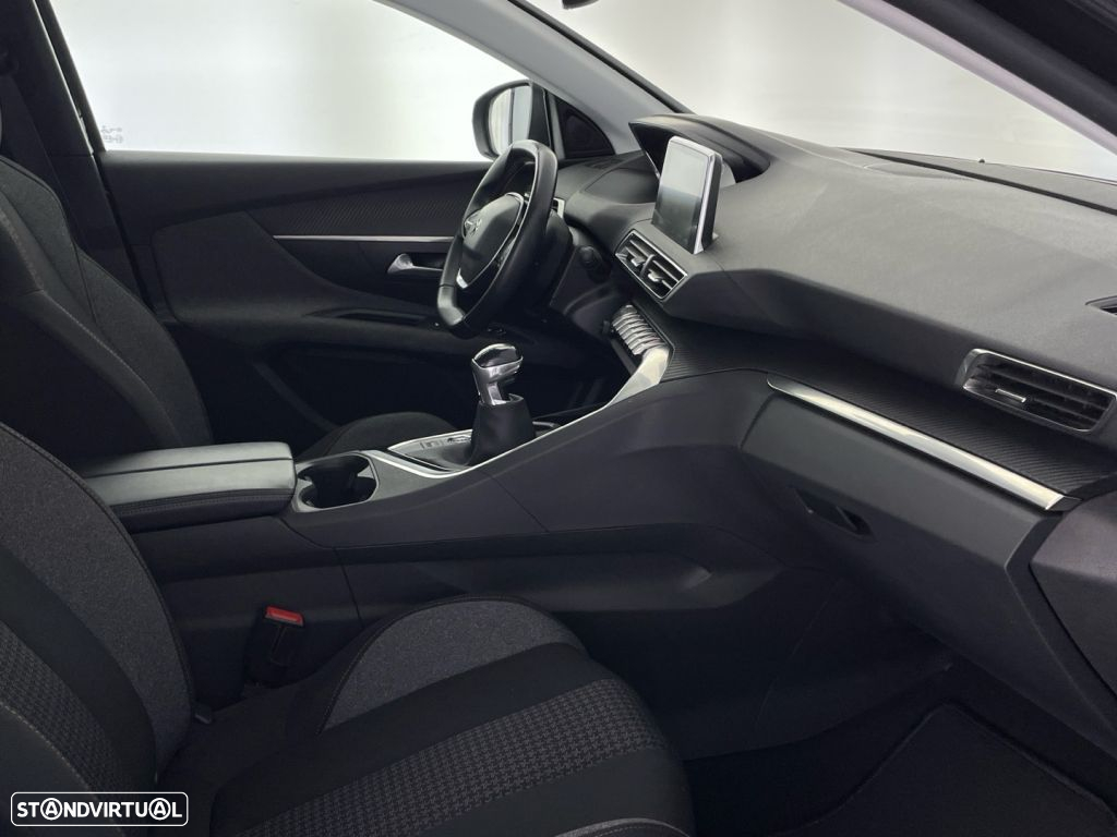 Peugeot 3008 1.2 PureTech Active Pack - 23