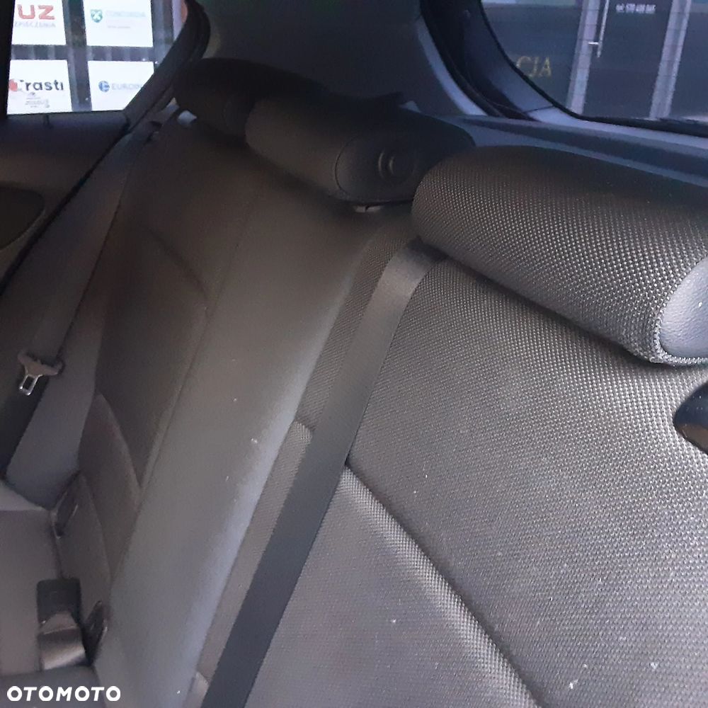 BMW Seria 1 116i - 21