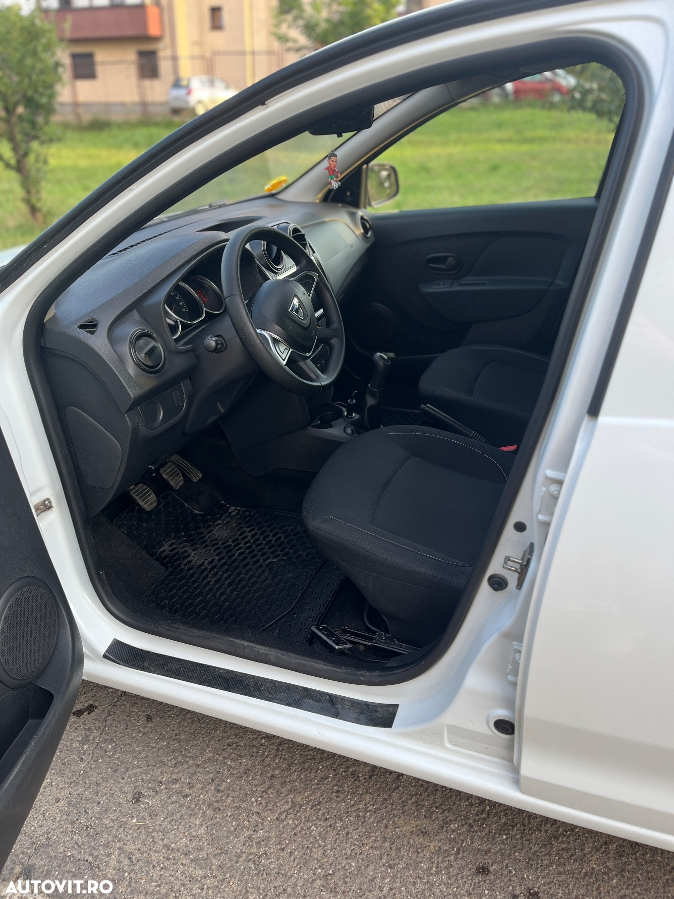 Dacia Logan - 6