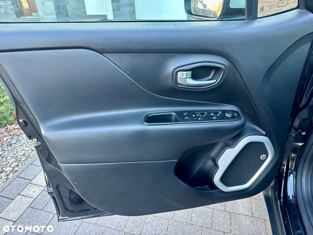 Jeep Renegade 1.4 MultiAir Limited 4WD S&S - 16