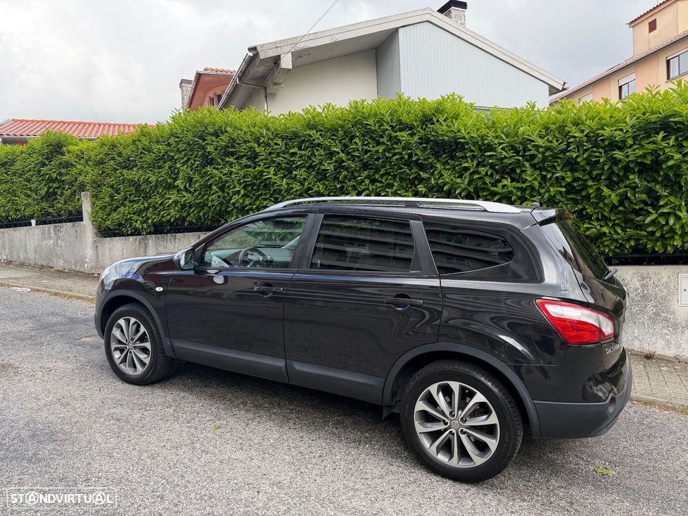 Nissan Qashqai +2 - 2