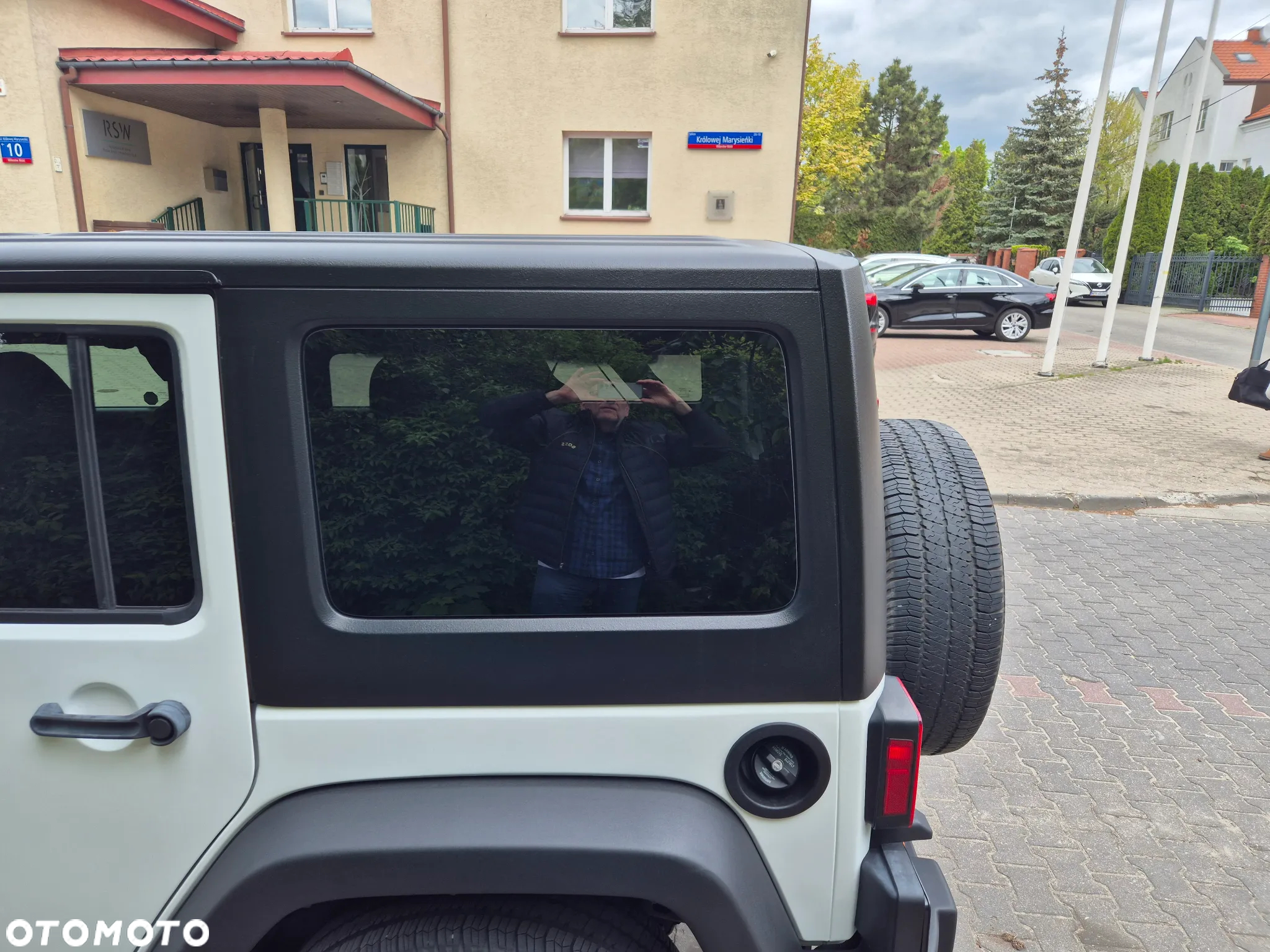 Jeep Wrangler - 9