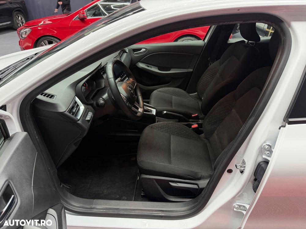 Renault Clio V full hybrid 145 Equilibre - 8