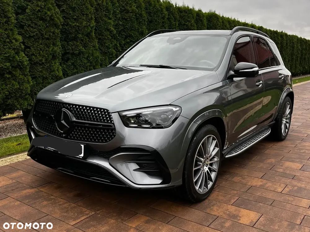 Mercedes-Benz GLE - 1