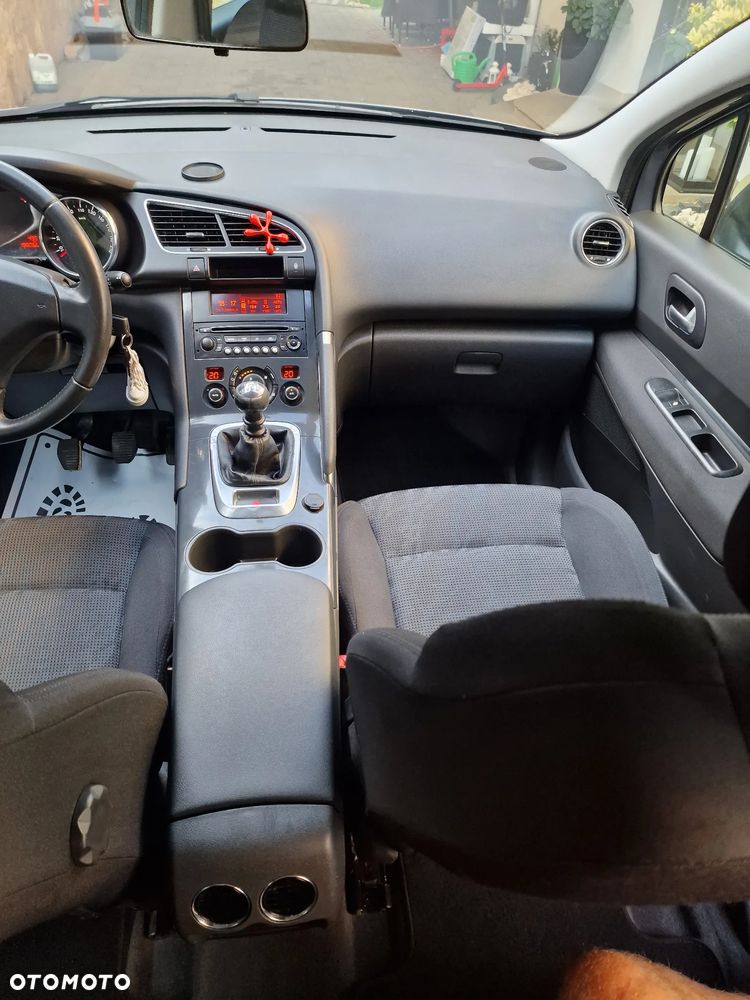 Peugeot 3008 1.6 HDi Premium - 21