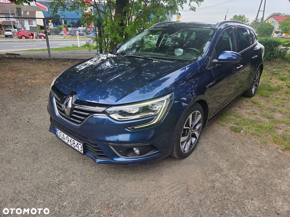 Renault Megane ENERGY TCe 130 EDC BOSE EDITION - 9