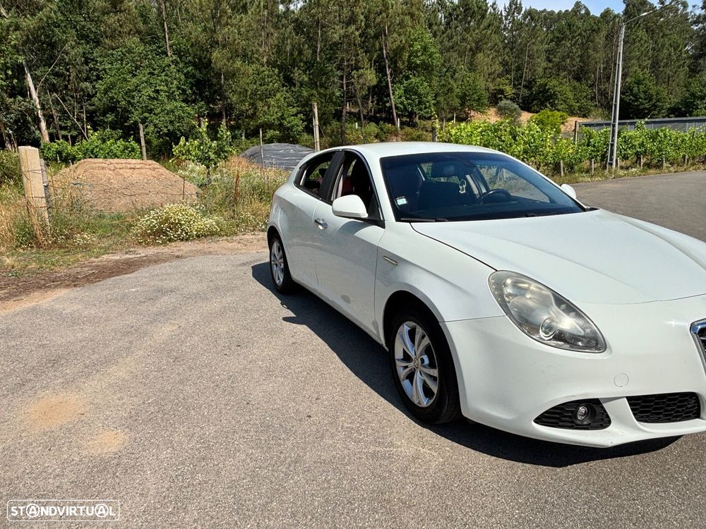 Alfa Romeo Giulietta 1.6 JTDM Distinctive - 3