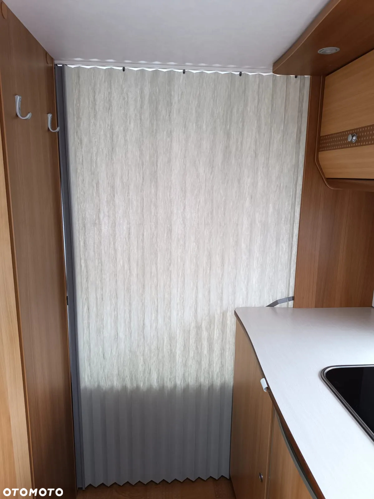 Inny CARADO HYMER - 29
