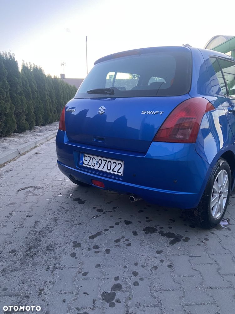 Suzuki Swift - 6