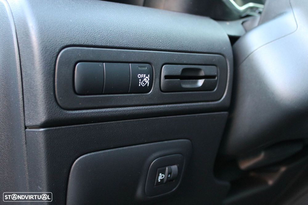 Citroën C3 Aircross BlueHDI 110 Stop & Start SHINE - 6