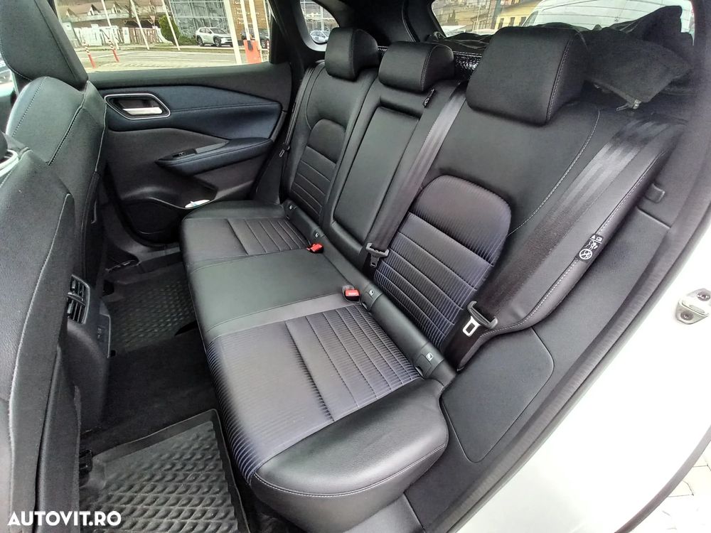 Nissan Qashqai 1.3 l MHEV X-Tronic 4WD Tekna - 8