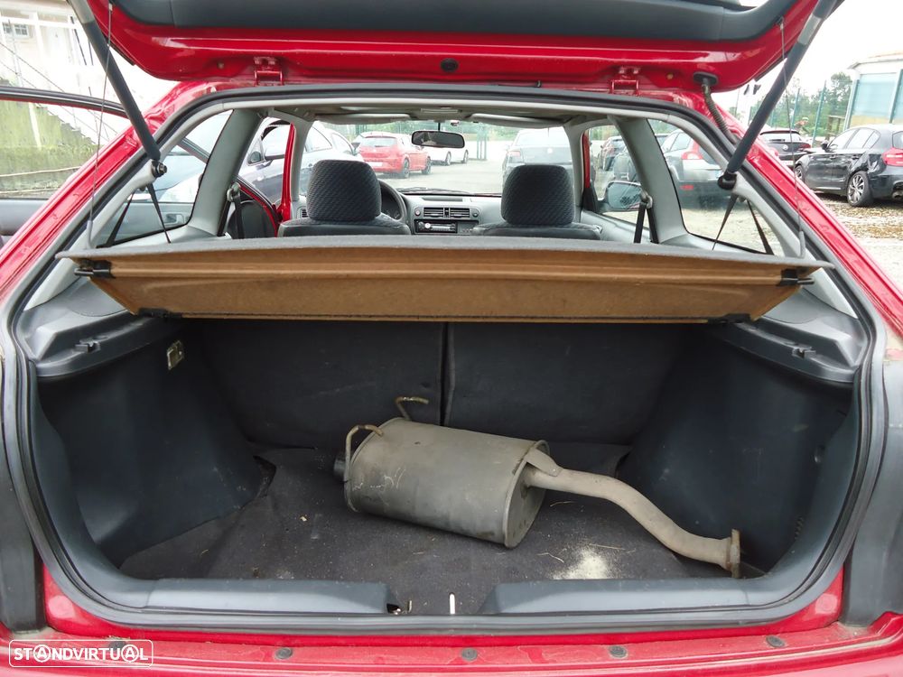Honda Civic 1.4i S - 11