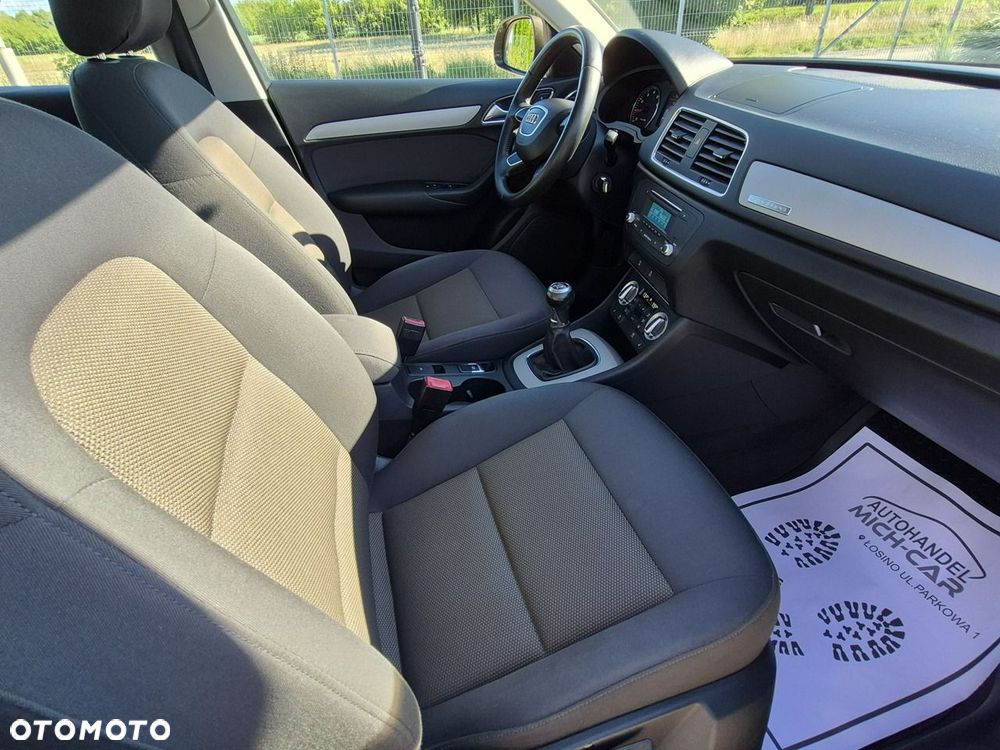Audi Q3 - 18