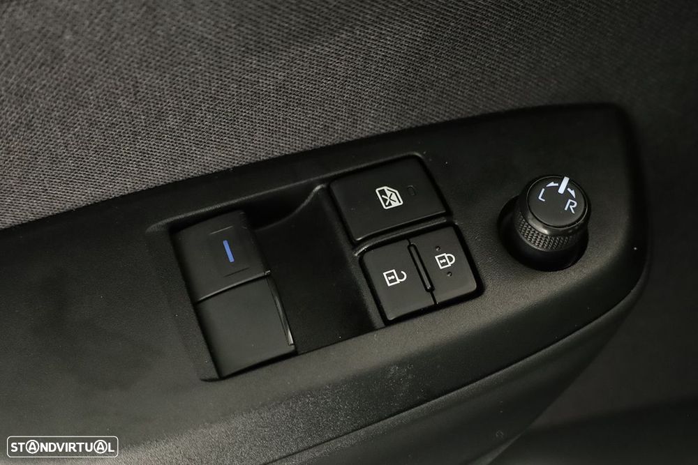 Toyota Yaris 1.0 VVT-i Comfort Plus - 18