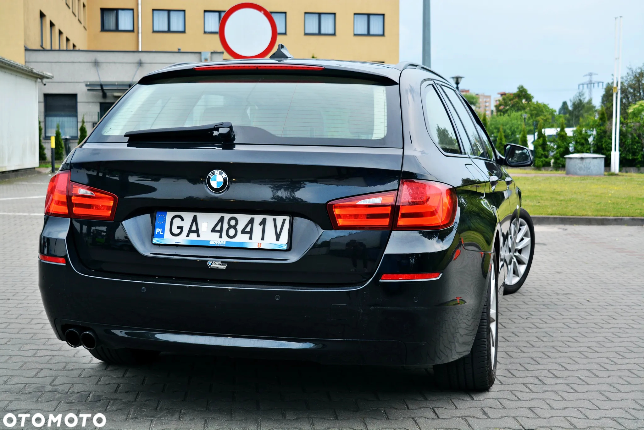 BMW Seria 5 520d Touring - 22