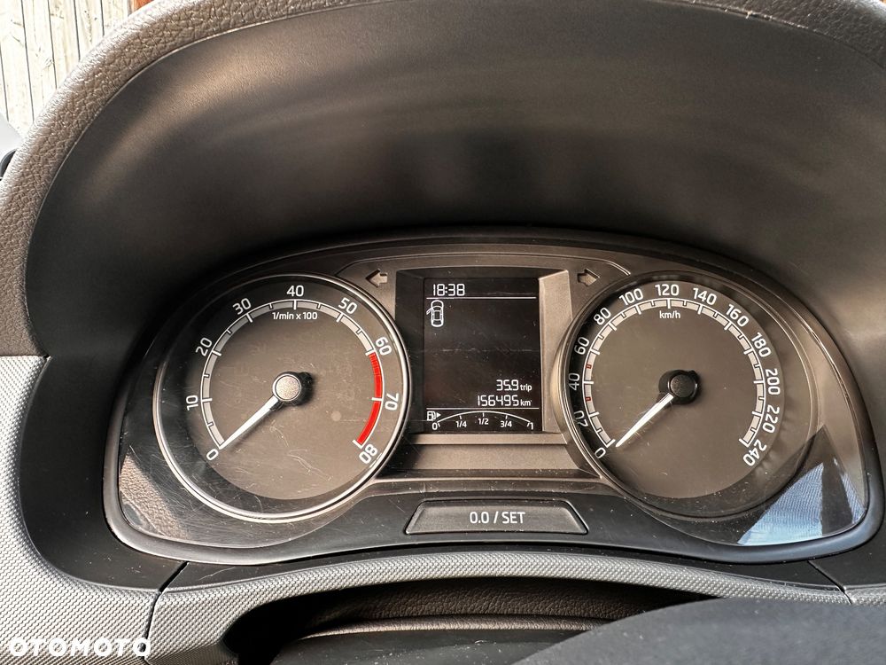 Skoda Fabia 1.0 Active - 11